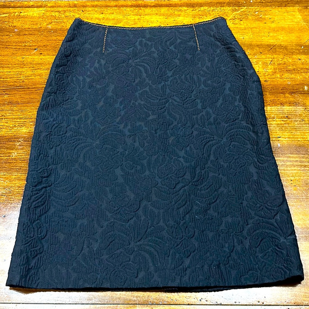 Prada black textured skirt size 44